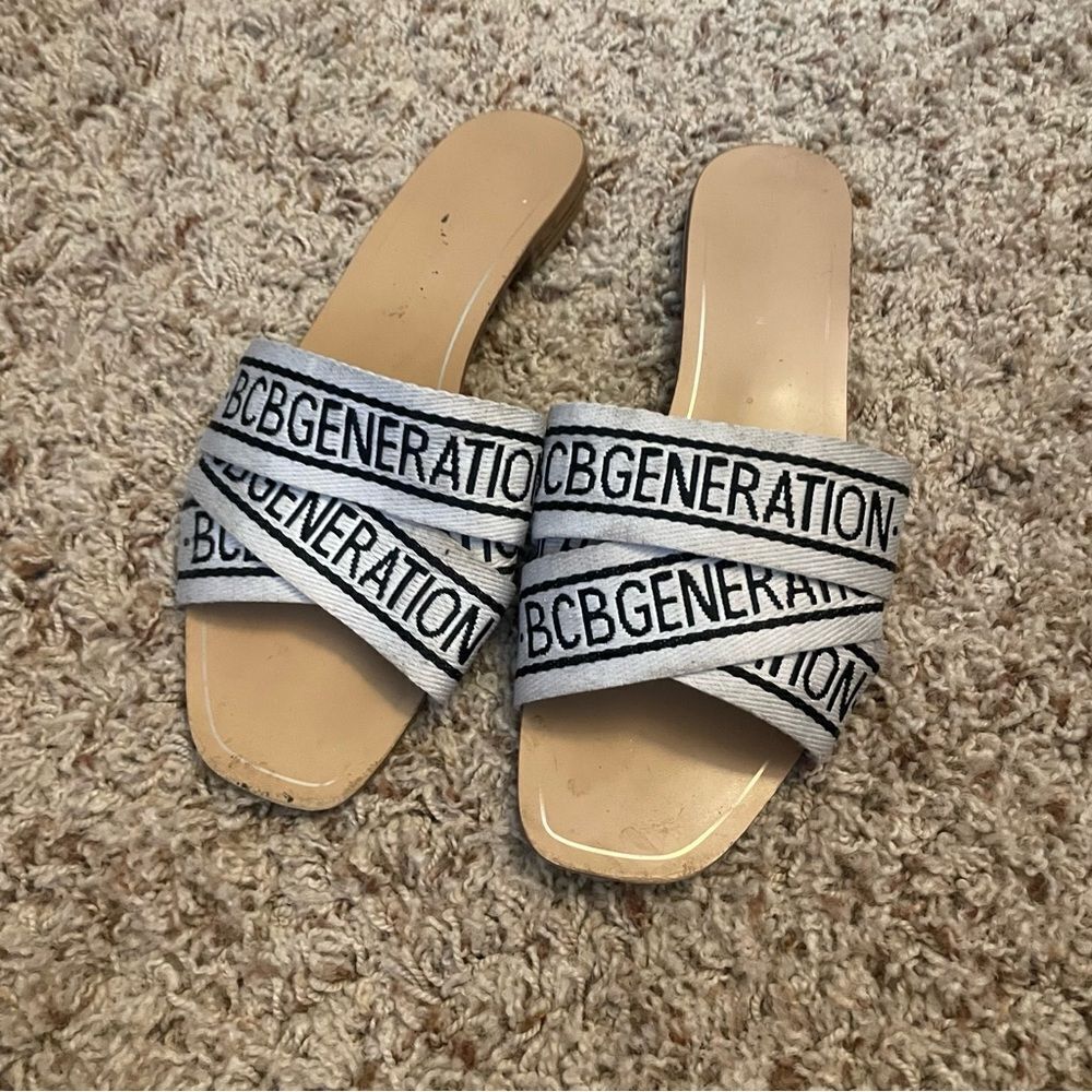 BCBGeneration Sandals size 9.5